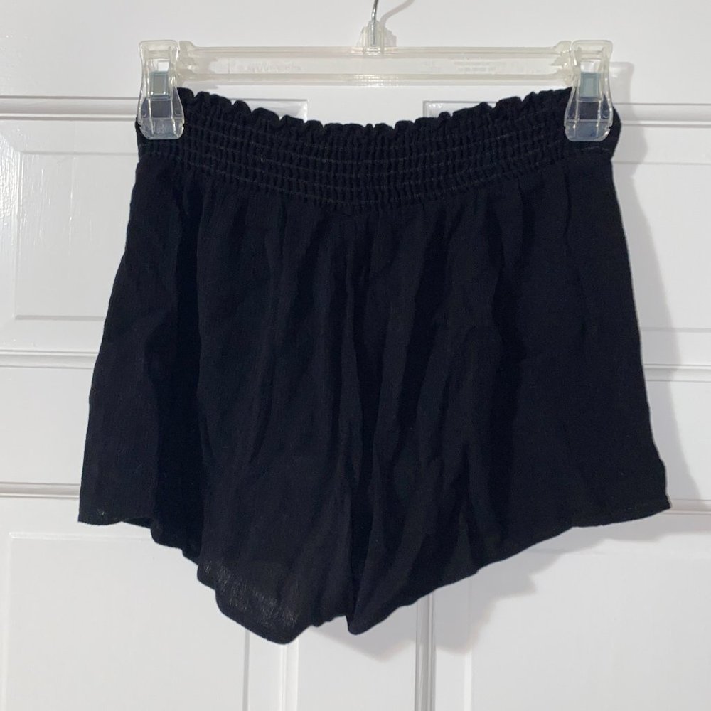 Urban Outfitters Black Fabric Shorts, size Medium